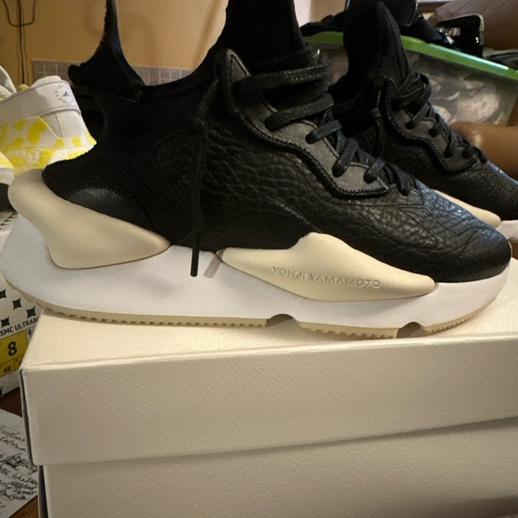 Adidas Y-3 Kaiwa - Picture 4 of 5